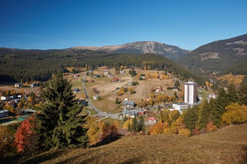 Pec pod Snezkou, Giant Mountains with hotel Horizont