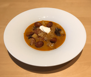 Zelňačka s klobáskou